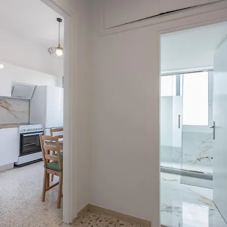 Apartment Stylish Luxury Near Acropolis At Syngrou-fix Metro Station